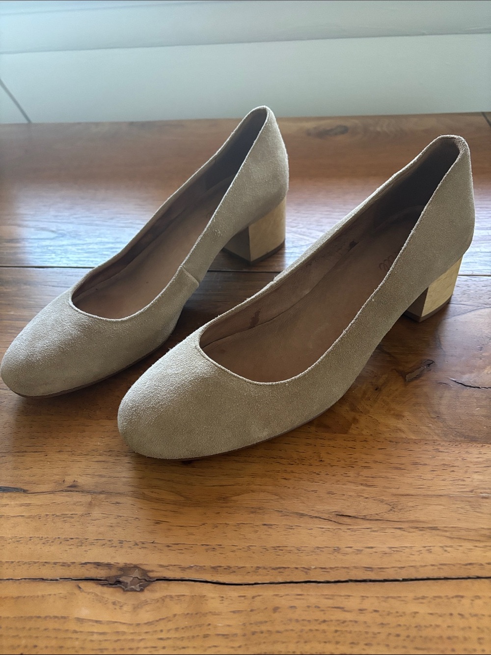 Suede Block Heel Pumps in Light Taupe